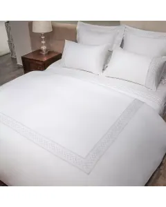 نوفا هوم "Cotton Prime" طقم وجه لحاف - قطن 100% ، 400 خيط لكل انش مربع - مجوز/مجوز كبير - 7 قطع - أبيض متوفر في ذا سكاوت - عمّان، الأردن