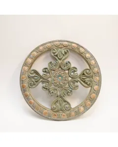 دائرة النعمة – قطعة فنية مستديرة مشغولة يدويًا – 35×35 سم