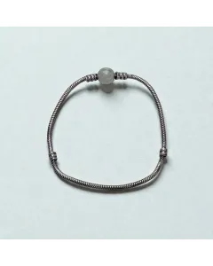 إسوارة باندورا من فضة عيار 925