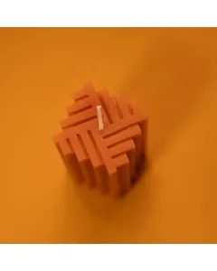 شمعة مخططة/هندسية – 110 جم – برتقالي داكن | شمعة يدوية معطرة