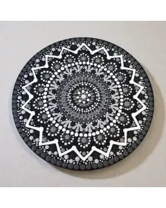 لوحة خشبية دائرية مزخرفة بفن الماندالا المنقطة – مصنوعة يدويًا (قطر 25 / 30 / 40 / 50 سم)