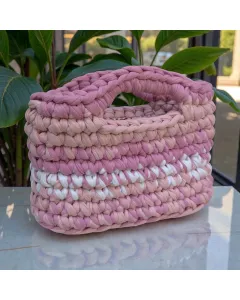 حقيبة يد كروشيه ميني (21×11 سم) – درجات الزهر، خيوط تيشيرت