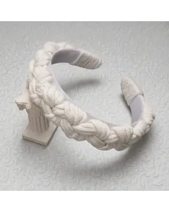 Handmade Girls’ Macramé Headband – Premium Threads