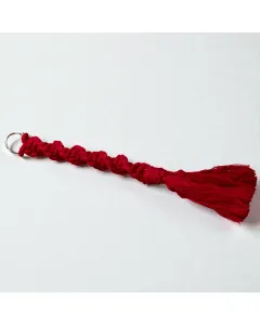 مدالية مكرميه مصنوعة يدويًا من خيوط عالية الجودة – متعددة الاستخدام