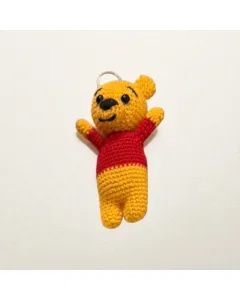 ميدالية ويني بو كروشيه يدوية – خيط قطن – مقاس واحد