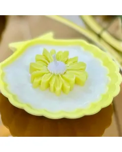 شمعة صَدَفة من الخرسانة مع شمع الصويا – ديكور منزلي معطر