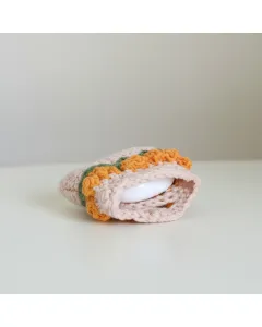 محفظة كروشيه لسماعات AirPods بتصميم توليب – 10×8 سم