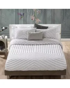مينترول"Linji Chic" لحاف جاكار  بنمط هندسي - مجوز/مجوز كبير - رمادي متوفر في ذا سكاوت - عمّان، الأردن