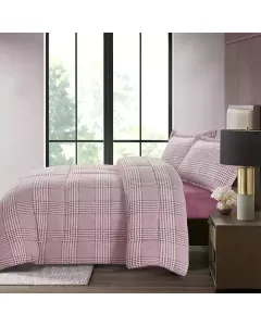 Image of "Nova Home Sketch Winter Printed Flannel Comforter Set - King/Super King - 4 Pcs - Purple" from TheScout Marketplace