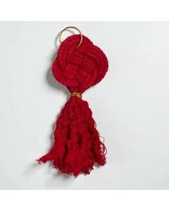 مدالية مكرميه مصنوعة يدويًا من خيوط عالية الجودة – متعددة الاستخدام